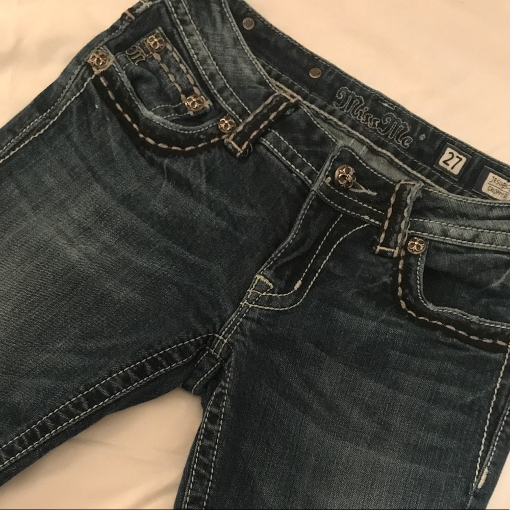 ⭐️Miss Me Cropped Jeans⭐️